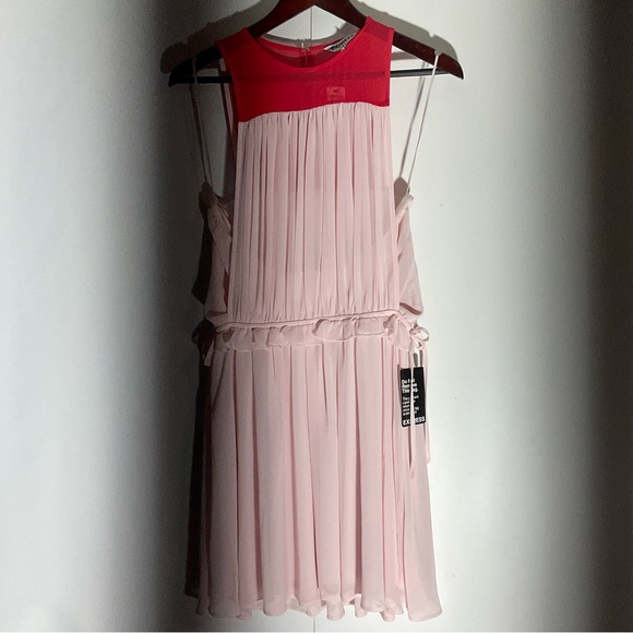 Express NWT’s Colorblock Pink & Red Cinched Waist Built-In Tube Top Dress Sz MD - Picture 5 of 15